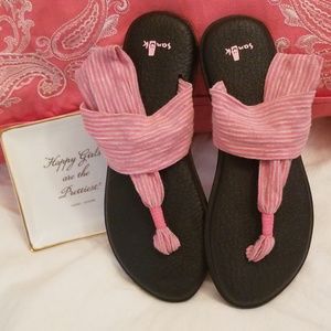 Sanuk sling yoga flip flops - Pink and Grey stripe